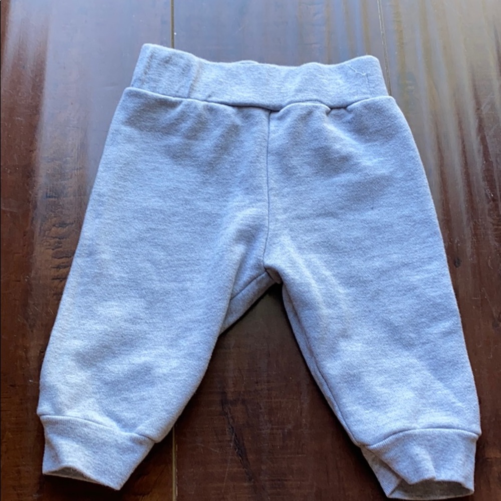 Baby’s clothing